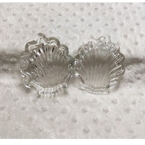 Vintage Gorham 24% Lead Crystal, Chantilly Shell Shaped, Trinket Box w/Lid - Picture 7 of 7